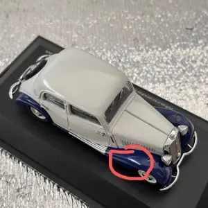 Vintage Mercedes-Benz 170 V Die-Cast Model 1:43 10 S91562272670d406c8d15975a58d0b2297