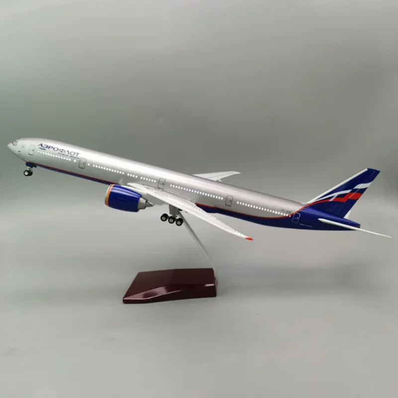 Aeroflot Boeing 777 Model 1/157 Scale 3 Aeroflot Boeing 777 Model 1/157 Scale - Image 3