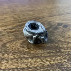 Antique Metal Skull Control Knob for Guitars 8 S925bffaddc74406e9dd556f902cdd41d7