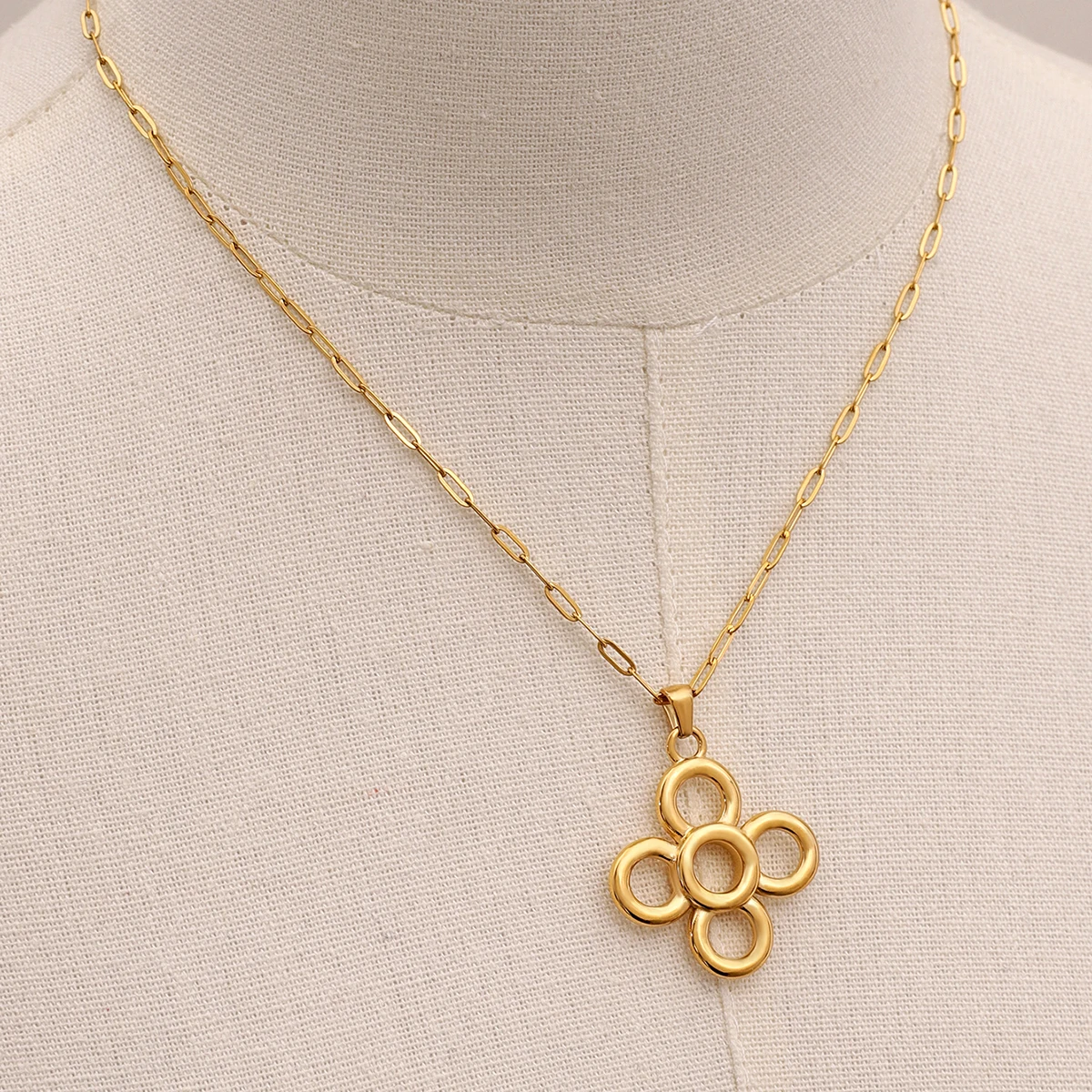 Stainless Steel Floral Pendant Necklace 4 Stainless Steel Floral Pendant Necklace - Image 4