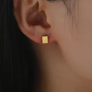 Gold Heart Stud Earrings for Women 11 S939dd2527fb24de5aff770d479f01a4bI