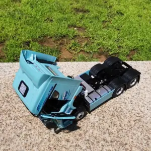 Light Blue Jiefang JH6 Model Diecast Truck 9 S93d15c5ca163451fb70af811fd78e7b4l