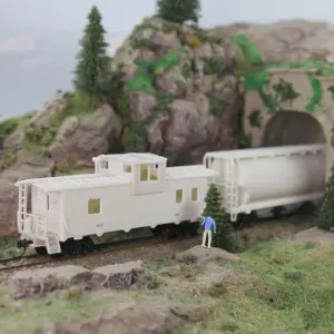 HO Scale Wide Vision Caboose Wagon Kit 10 S9458d38d206e43e8961b93831b7951aep