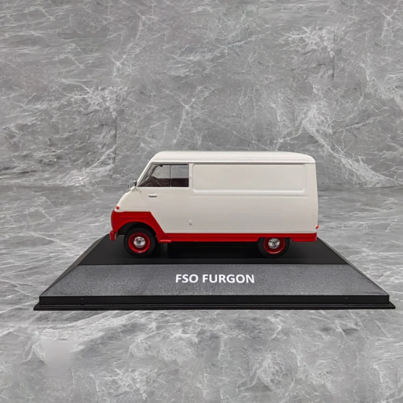 Vintage 1/43 FSO FURGON Diecast Model 2 Vintage 1/43 FSO FURGON Diecast Model - Image 2
