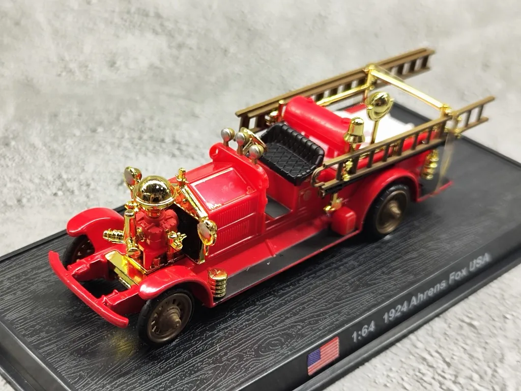Vintage & Modern Fire Truck Diecast Collection 4 Vintage & Modern Fire Truck Diecast Collection - Image 4