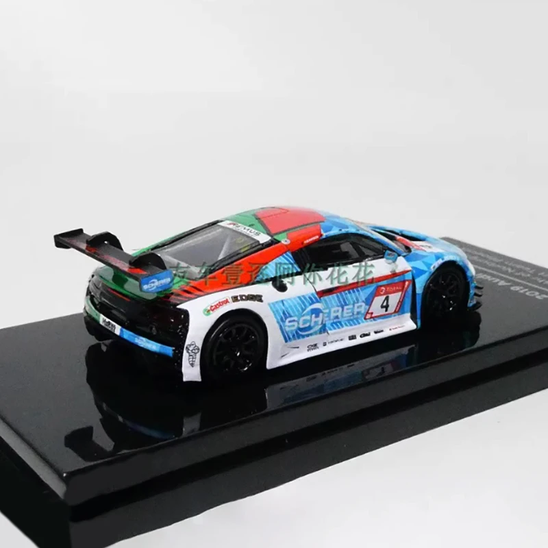 1:64 Scale Porsche R8 LMS No. 4 Diecast Model 2 1:64 Scale Porsche R8 LMS No. 4 Diecast Model - Image 2