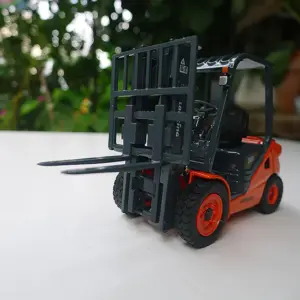 S9550ffc00d0a4192a5f1a4b8853511636