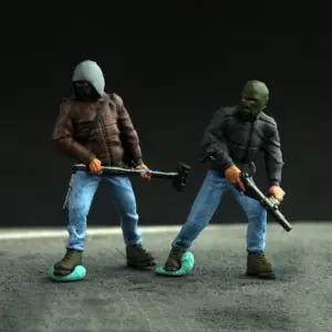 Resin Battlefield Scene with Tank and Bandits 11 S95f78a9d486c4be1a116871a2331025e3