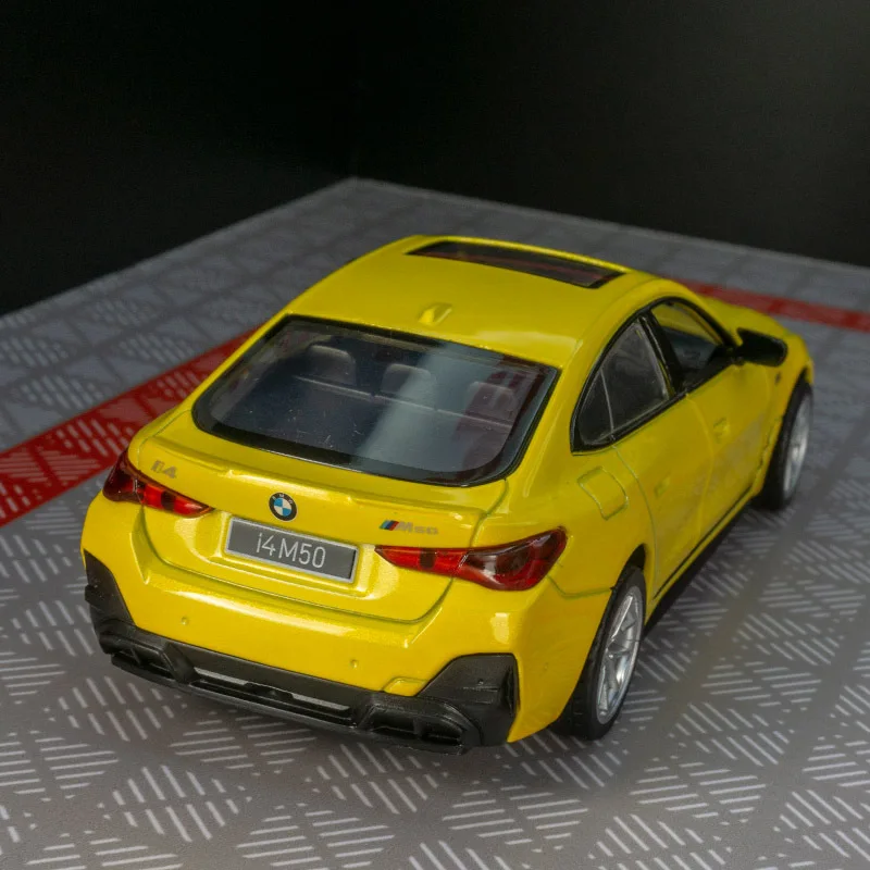 BMW I4 M50 1:34 Scale Alloy Model Car 4 BMW I4 M50 1:34 Scale Alloy Model Car - Image 4