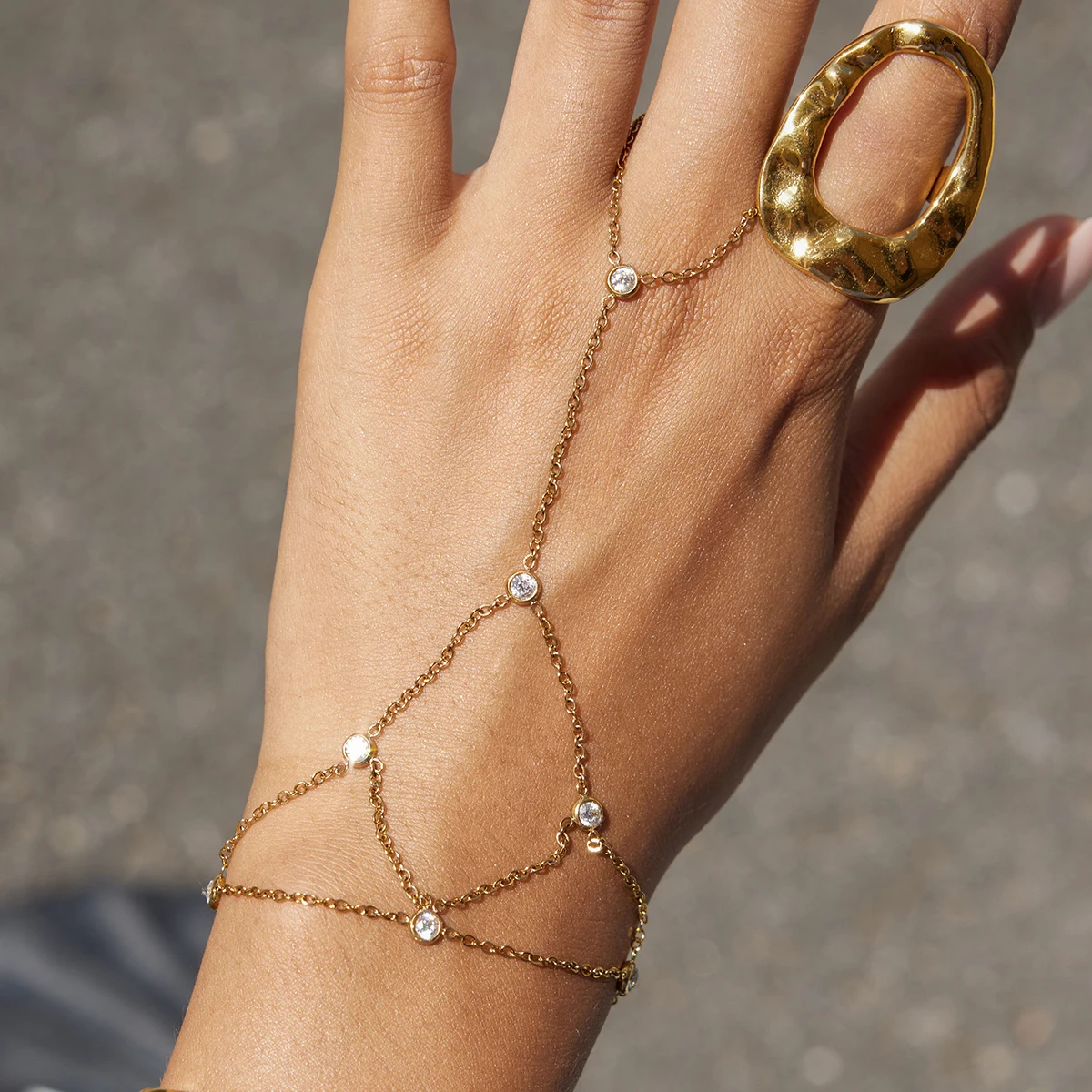 Elegant Gold-Tone Zirconia Jewelry Set for Women 3 Elegant Gold-Tone Zirconia Jewelry Set for Women - Image 3