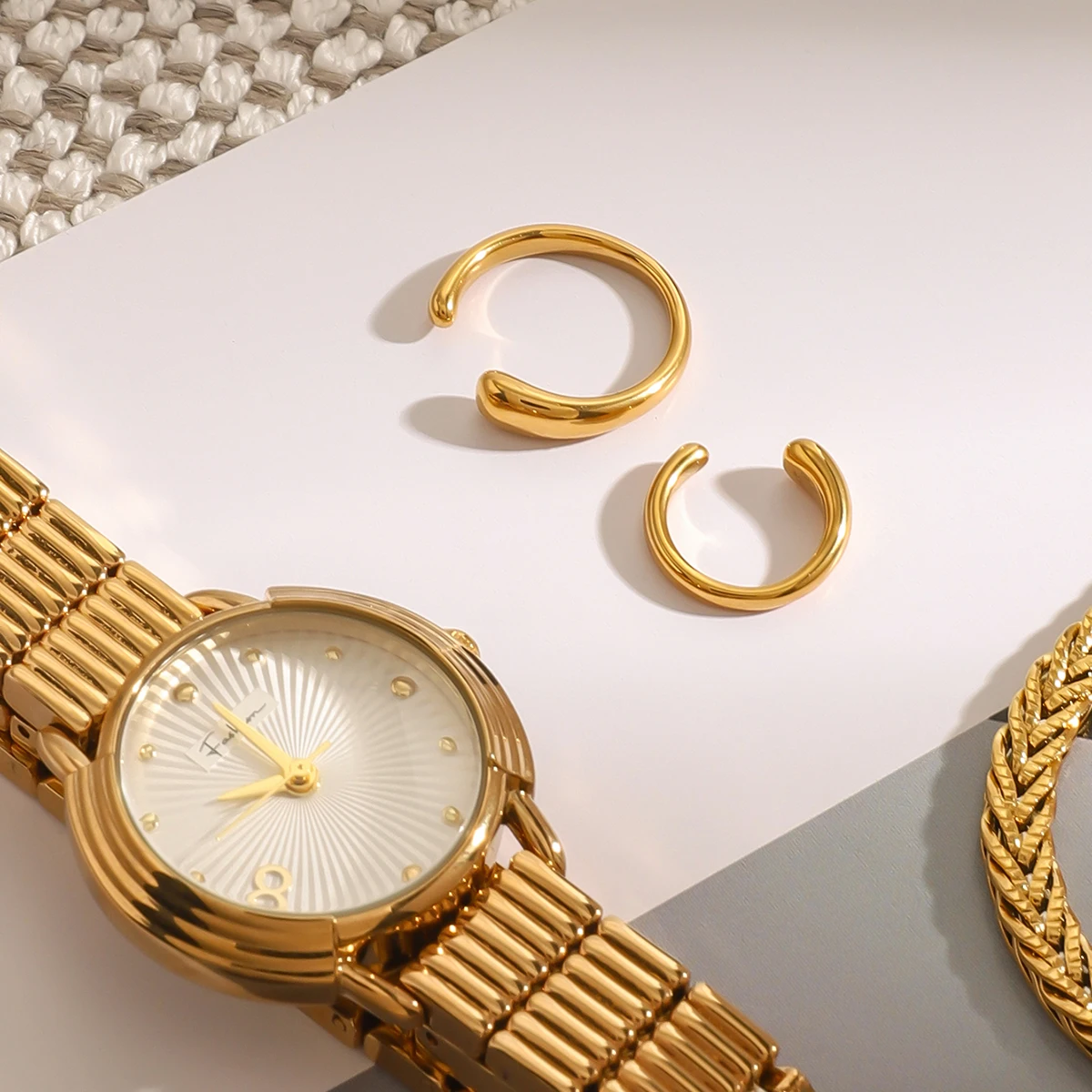 Minimalist Stainless Steel Gold Earclip Set for Women 6 Minimalist Stainless Steel Gold Earclip Set for Women - Image 6