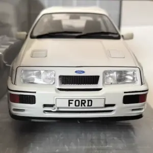 Ford Sierra RS500 1987 Die-Cast Model in White 6 S968a0673322c407ba6f20d6d131ae40ax