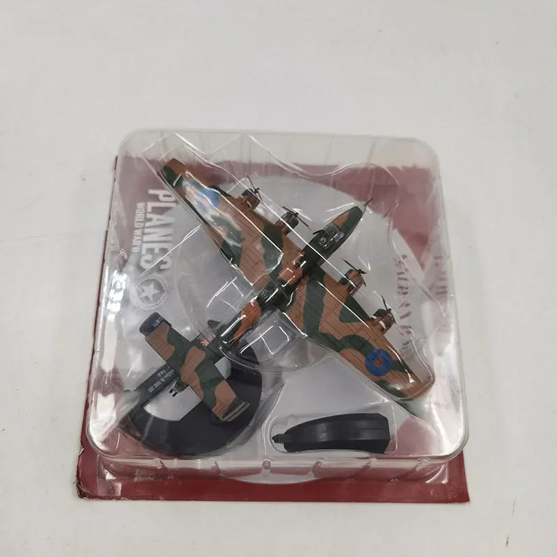 UK Halifax MK III 1/144 Scale Diecast Model 3 UK Halifax MK III 1/144 Scale Diecast Model - Image 3