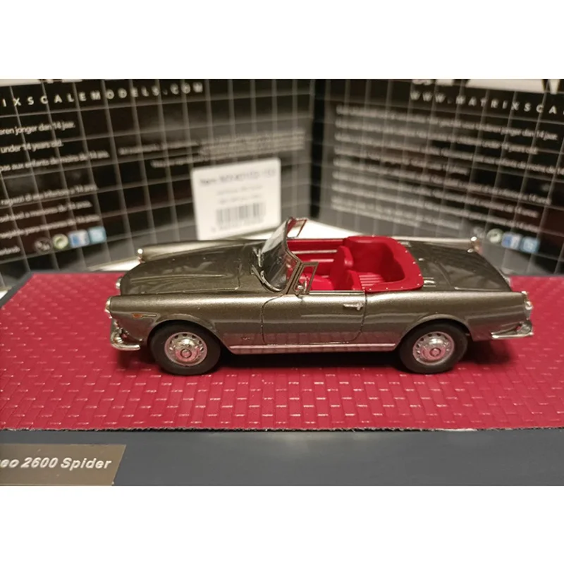Alfa Romeo 2600 Convertible 1/43 Diecast Model 3 Alfa Romeo 2600 Convertible 1/43 Diecast Model - Image 3