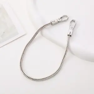 S978090b48f72432e8a7f9ad89ec70c48J