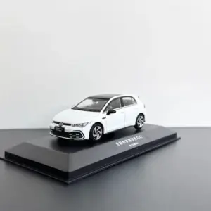Volkswagen Golf GTI 1:43 Diecast Model in Alloy 13 S978c57deee03431c88ff1a3719a3c6480