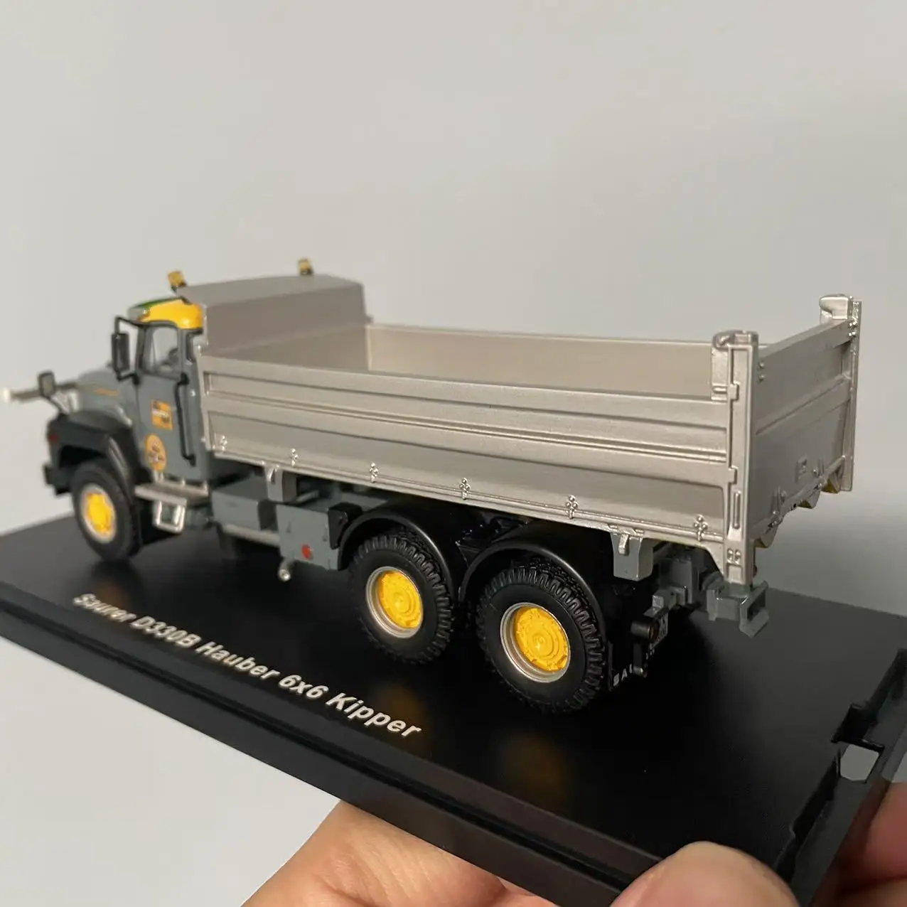1/50 Scale Saurer D330B Hauber Construction Truck Model 4 1/50 Scale Saurer D330B Hauber Construction Truck Model - Image 4