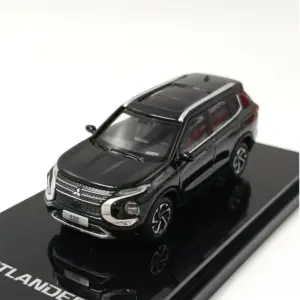 Outlander 2023 Diecast Model in Alloy, 1:64 Scale 10 S9838f237996b42a8a5d00f82f9f765dec