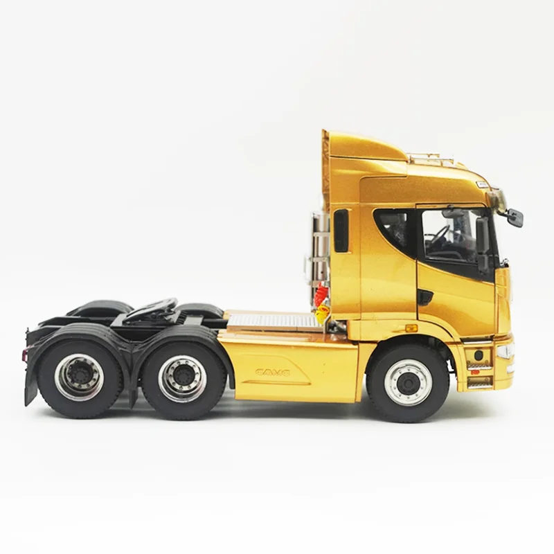 Gold Diecast 1:28 Scale Traction Truck Model 4 Gold Diecast 1:28 Scale Traction Truck Model - Image 4