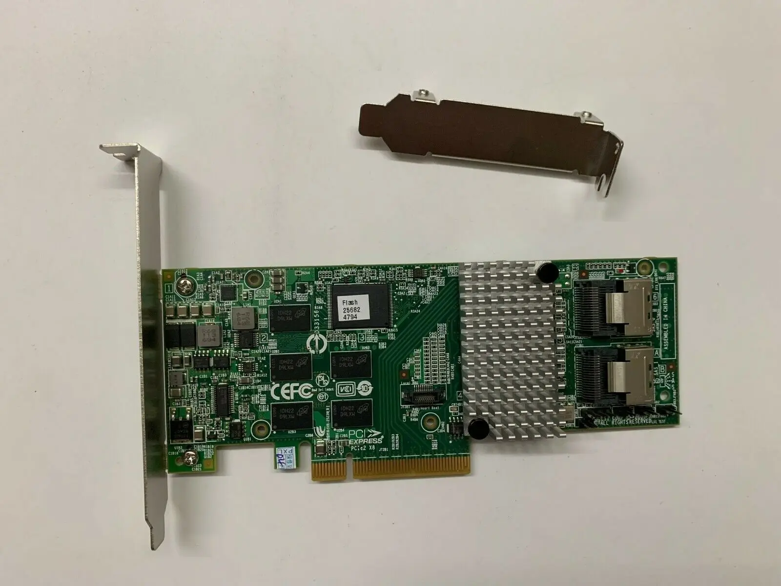 LSI MegaRAID 9261-8i RAID Controller Card 4 LSI MegaRAID 9261-8i RAID Controller Card - Image 4