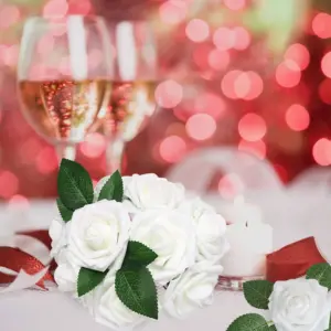 Set of 25 White Artificial Roses with Green Leaves 8 S993e891aace34862b3857e8760a628a9w
