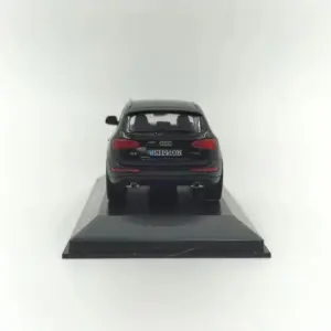 Black Audi Q5 1:43 Scale Die-Cast Model 10 S99559893b62a4700985cd546ef48c6b4M