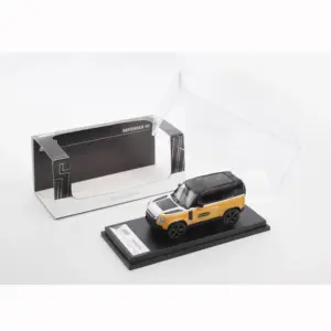1:64 Scale Defender D90 Alloy Model 9 S9a0985e3213441c0bcf619b90d2f5e9fs