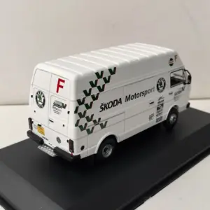 1:43 VW LT45 LWB Van Diecast Model 10 S9a897eabc9054bdaaef8e76fd23dd4a0d
