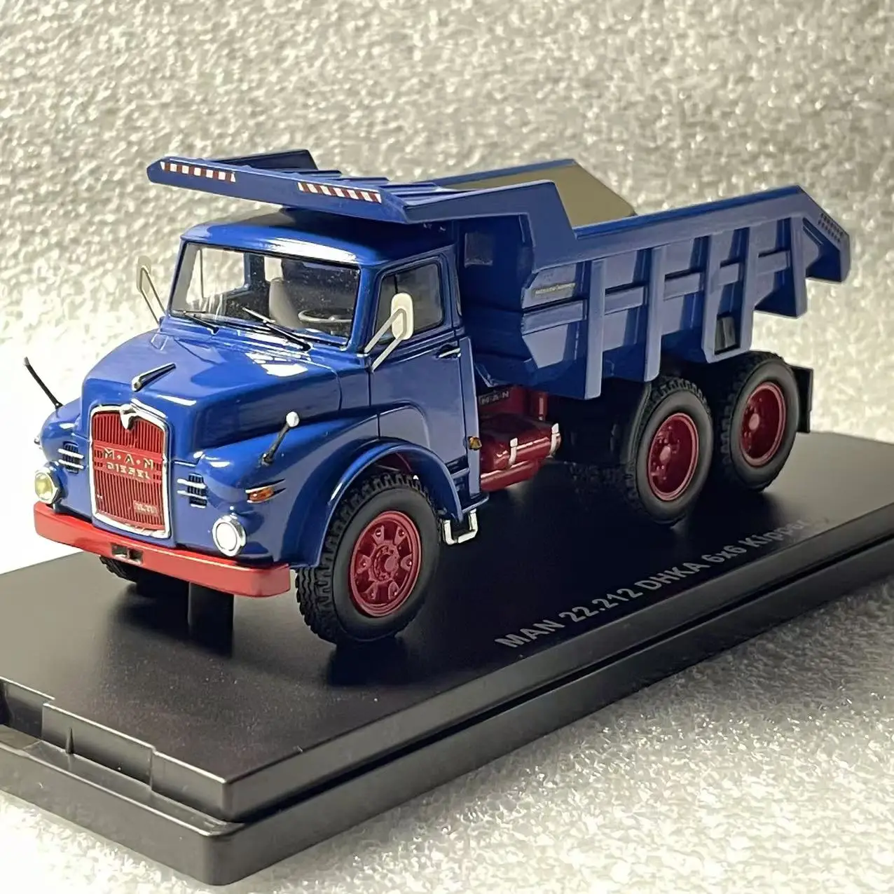 Vintage Dump Truck Model for Collectors 5 Vintage Dump Truck Model for Collectors - Image 5