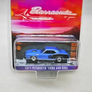 Green Light 1:64 Plymouth Cuda Model 7 S9adc66bce3004a8c8f9e5e17c656f857x