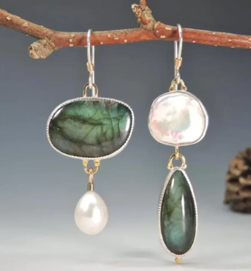 Vintage Green Pearl Drop Earrings for Women 2 Vintage Green Pearl Drop Earrings for Women - Image 2