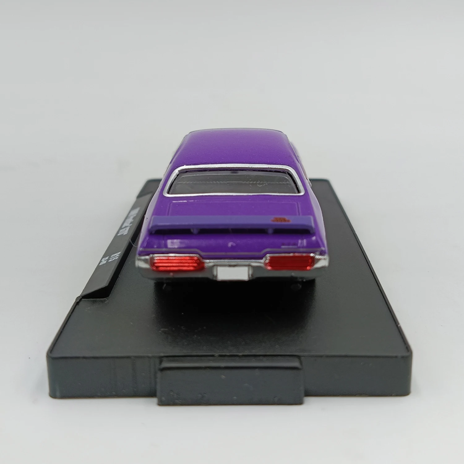 Vibrant Purple 1969 Pontiac GTO Diecast Model 4 Vibrant Purple 1969 Pontiac GTO Diecast Model - Image 4
