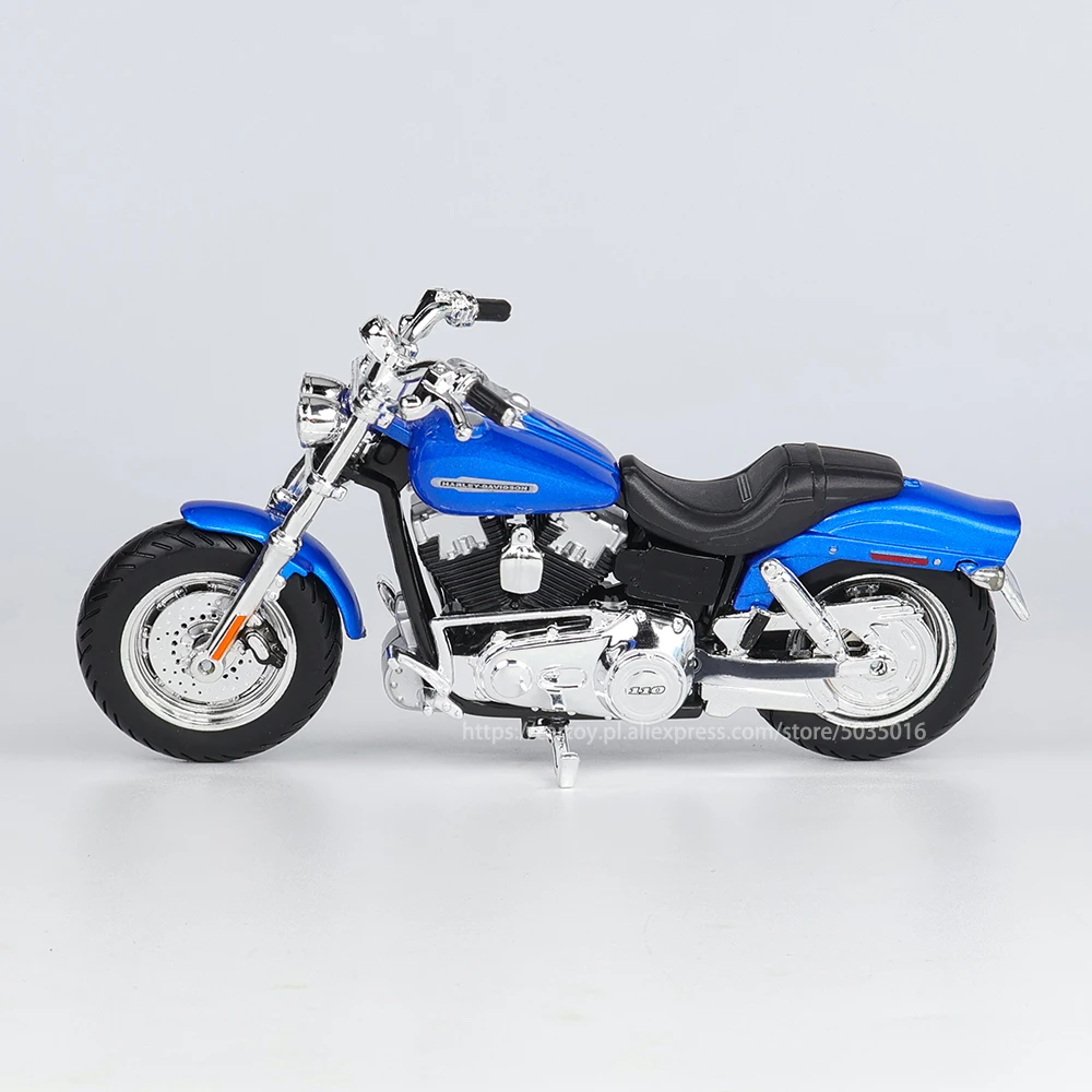 Harley-Davidson 1:18 Die-Cast Motorcycle Set 6 Harley-Davidson 1:18 Die-Cast Motorcycle Set - Image 6