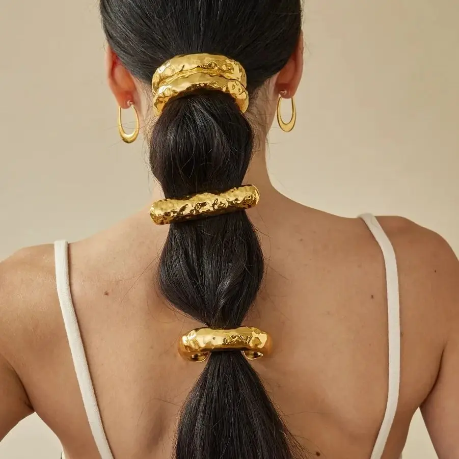 Bold Stainless Steel Gold Hair Clip JDH2403002 1 Bold Stainless Steel Gold Hair Clip JDH2403002