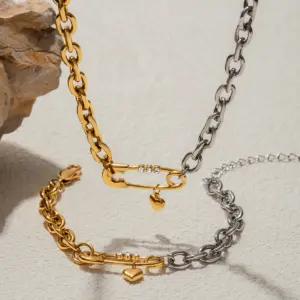 S9bdb79eeed794f9d9ee278c5c2a08c02D