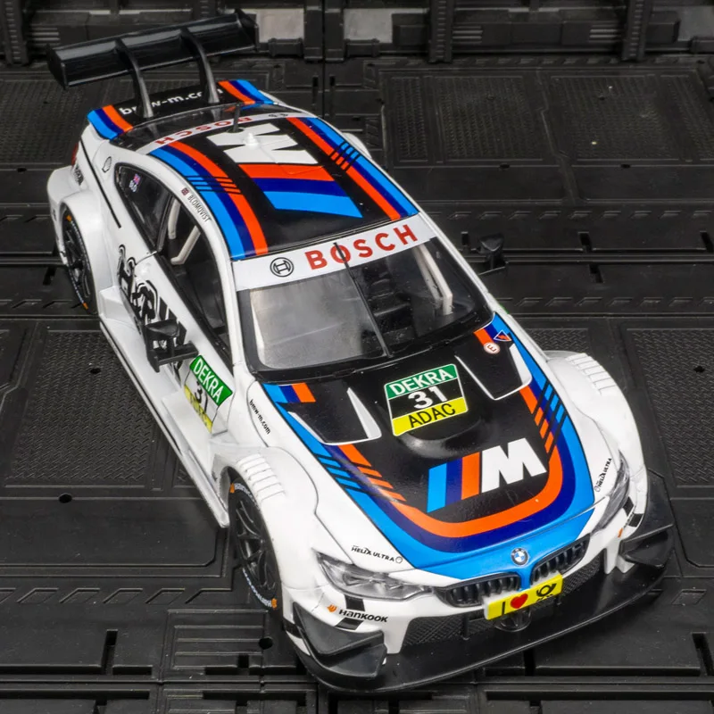 BMW M4 DTM Diecast Model 1:24 Scale Yellow 4 BMW M4 DTM Diecast Model 1:24 Scale Yellow - Image 4