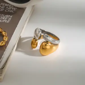 S9c10477602364520859e24f03723998d9