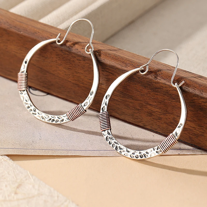 Vintage Silver Hoop Earrings for Women 2 Vintage Silver Hoop Earrings for Women - Image 2