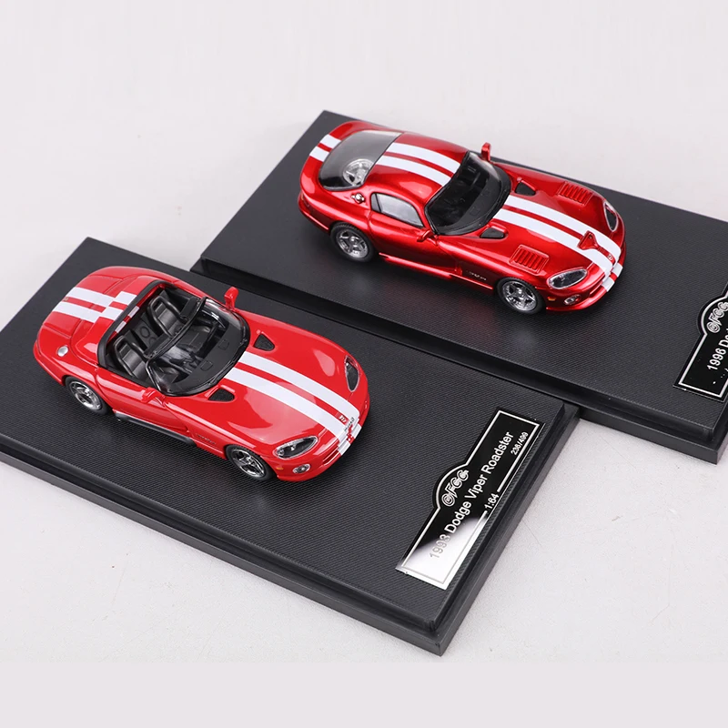 1993 Dodge Viper Roadster Diecast Model 1:64 Scale 4 1993 Dodge Viper Roadster Diecast Model 1:64 Scale - Image 4