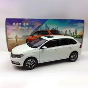 1:18 Scale White Diecast Modern Sedan Model 6 S9d01851f791843a8b5a86ab9f3cdd788Q