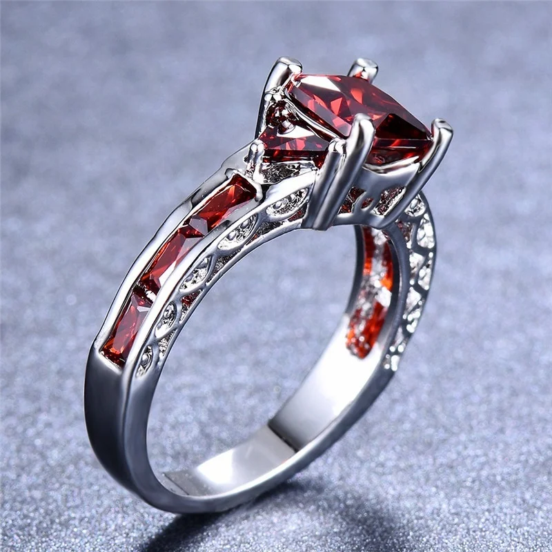 Red Square-Cut Zircon Cocktail Ring for Women 5 Red Square-Cut Zircon Cocktail Ring for Women - Image 5