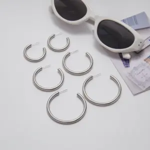 S9e070e026ef548129213b08aeed3baa7h