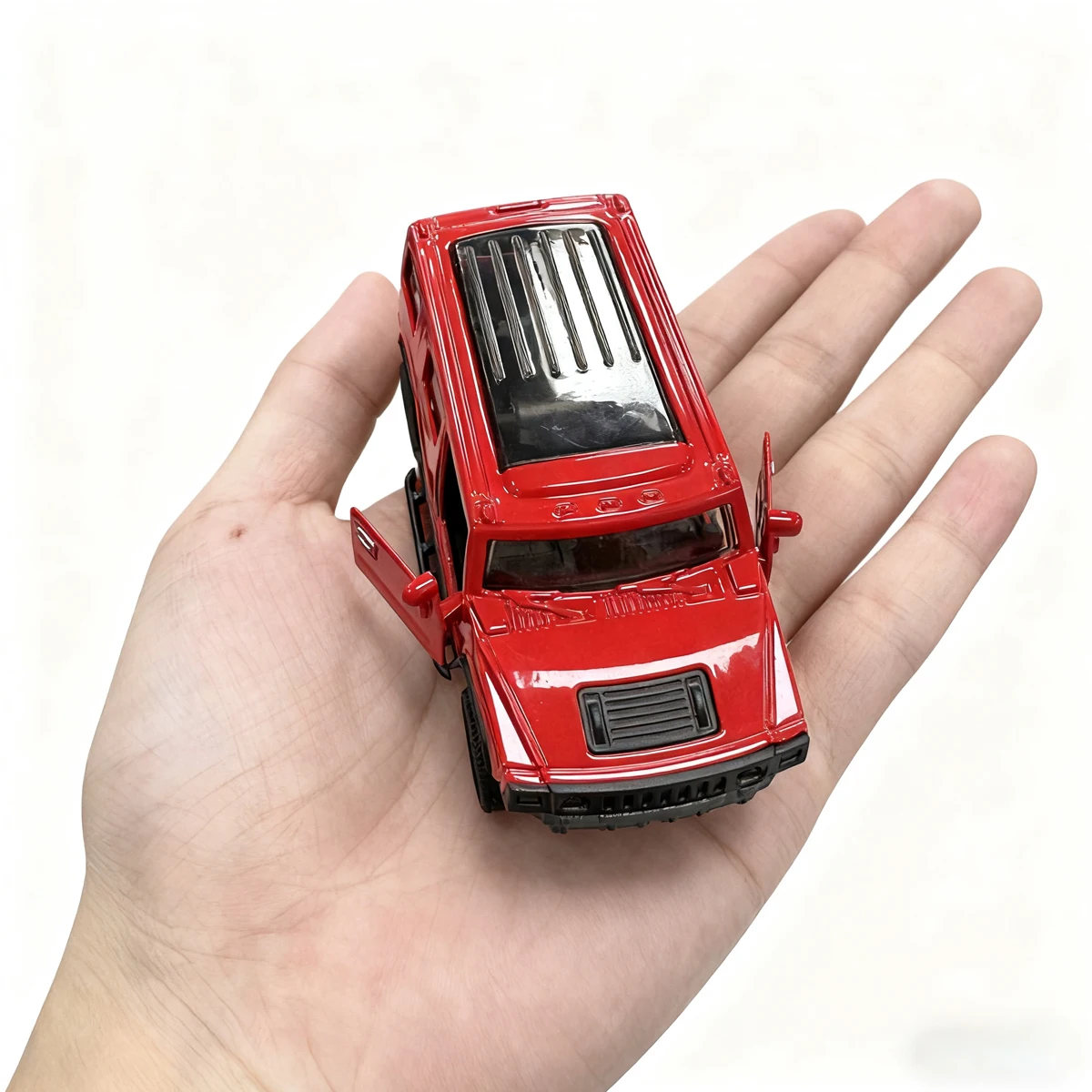 Red Alloy Off-Road Vehicle Toy for Collectors 2 Red Alloy Off-Road Vehicle Toy for Collectors - Image 2