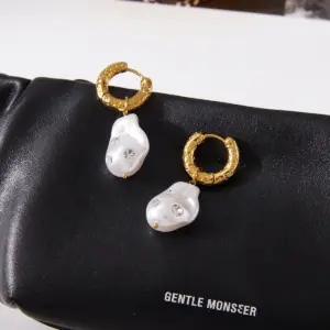 S9e2f2685eb5f47d0852db2ffc8e68f6dl