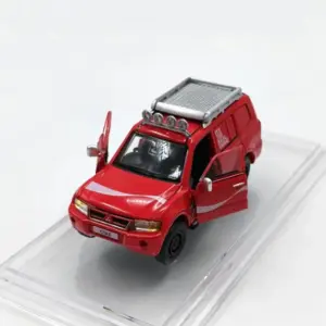 Diecast 1:64 Pajero Off-Road Model 7 S9e392e88147e4289bf77e985cd3ef7f9u