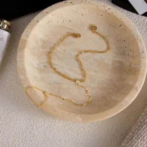 S9ee1a448ba294378a391752b950b23b7E