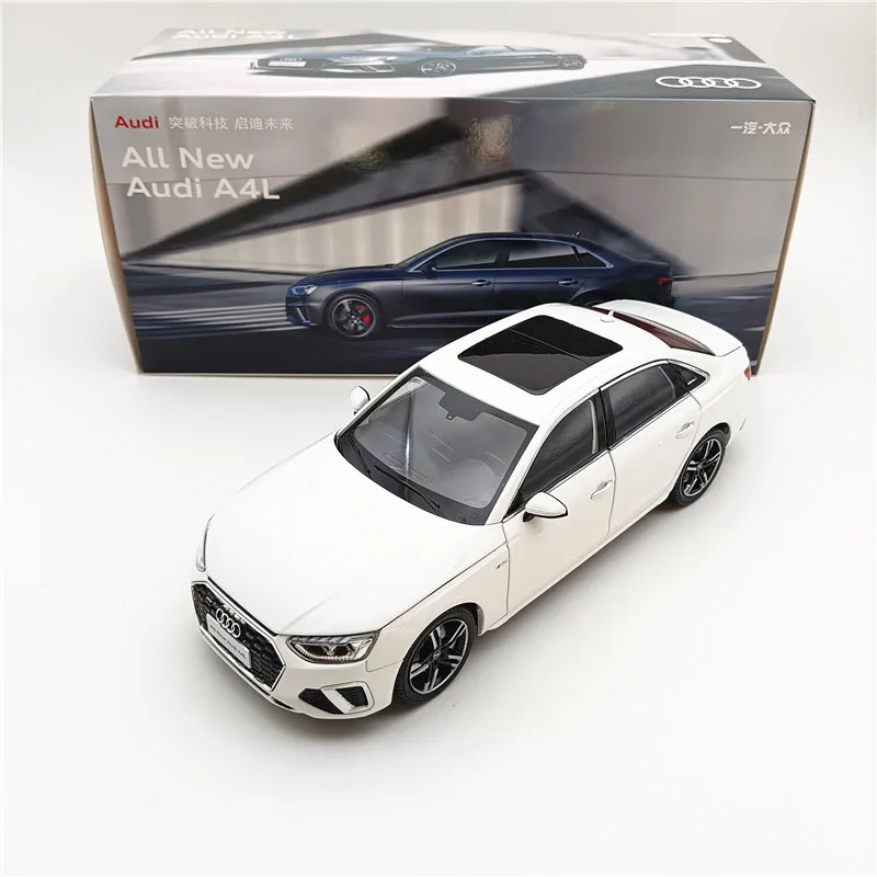 Audi A4L 1:18 Diecast Model Car 5 Audi A4L 1:18 Diecast Model Car - Image 5