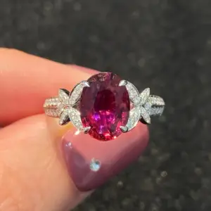 Gold Butterfly Ring with Zircon Inlay 9 S9f39dca3e5774a378aa2e662c86d2502t