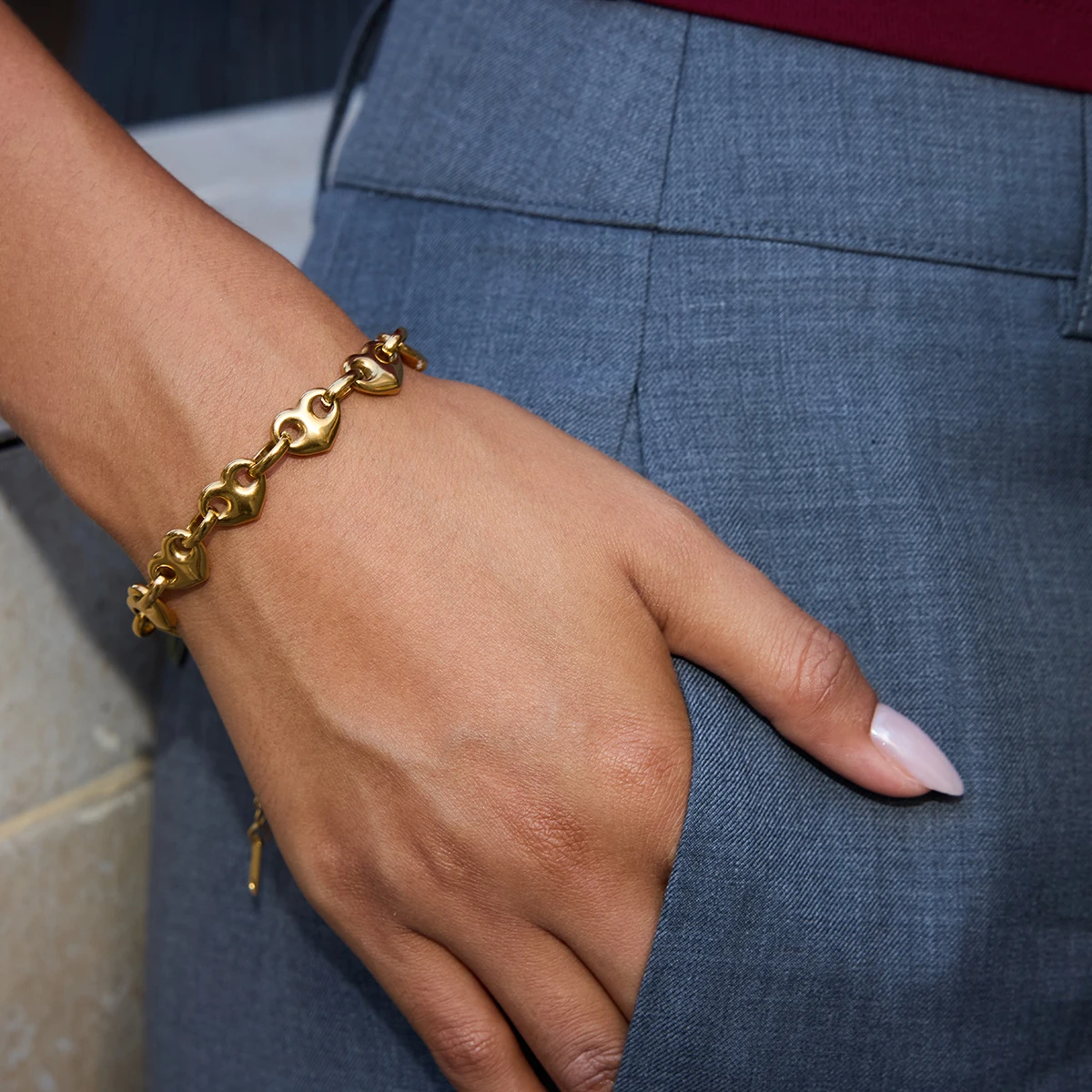 Stainless Steel Gold-Tone Heart Necklace 3 Stainless Steel Gold-Tone Heart Necklace - Image 3