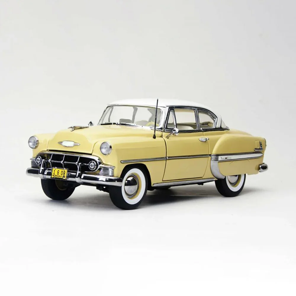 1953 Chevy Corvette Die-Cast Model 1:18 Scale 4 1953 Chevy Corvette Die-Cast Model 1:18 Scale - Image 4